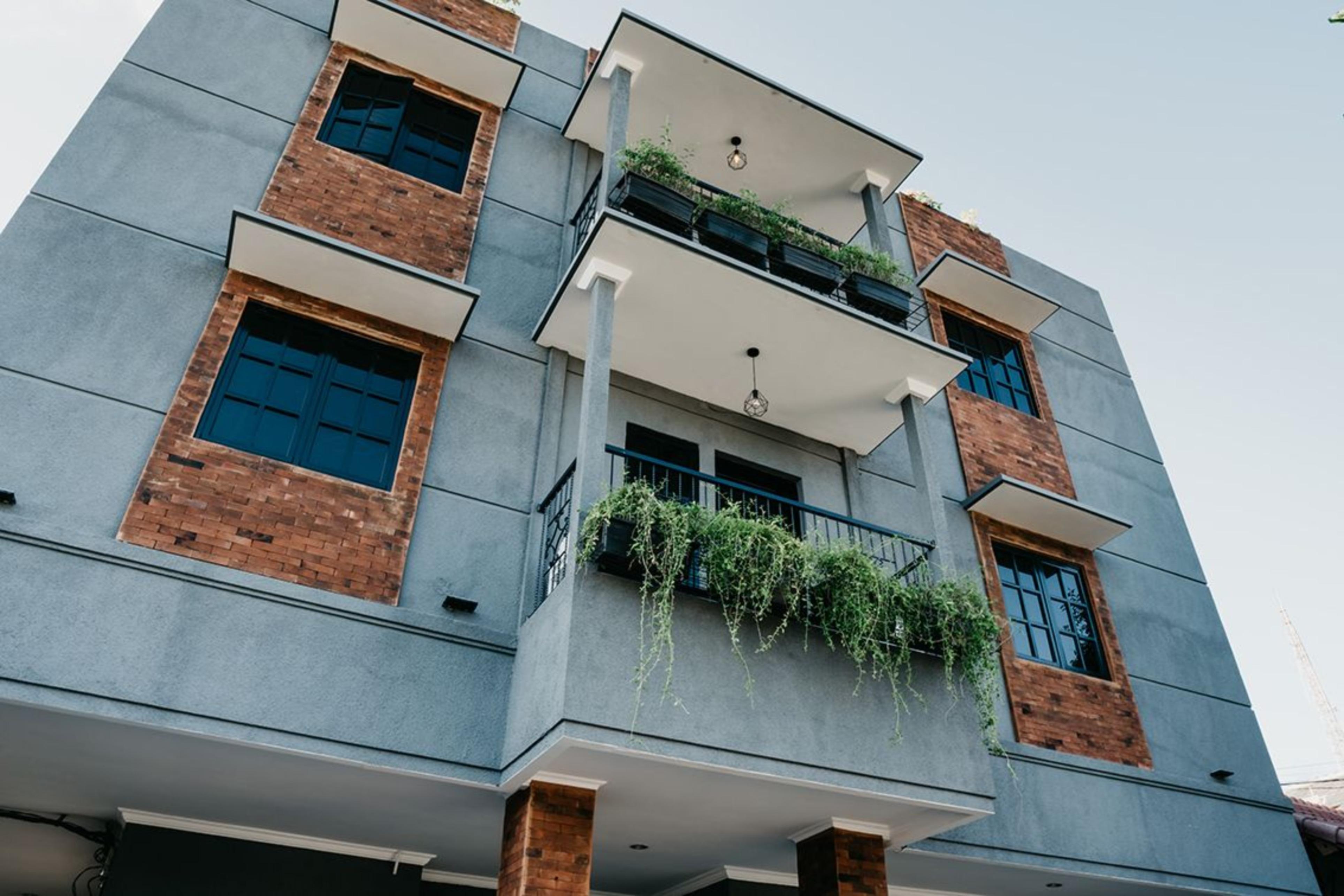 Tuju Abuserin Syariah Jakarta Exterior photo